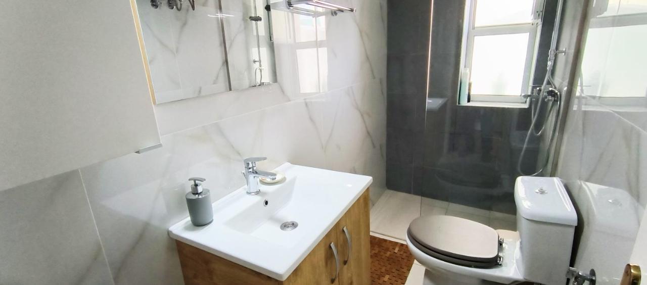 Central Apartment, Fully Equipped Himarë Dış mekan fotoğraf